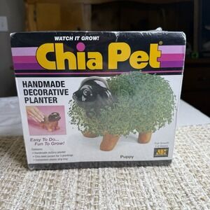 Chia Pet Puppy Dog 2012 Sealed NIP New Old Stock As Seen on TV Ch Ch Ch Chia